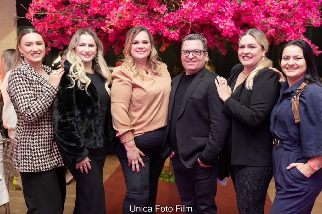 Casa do Capitão recebe Entre Elas em uma noite memorável