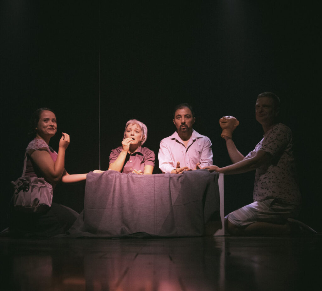 TEATRO: “Paraíso, SC” aborda temas atuais de forma sensível e com forte carga dramática
