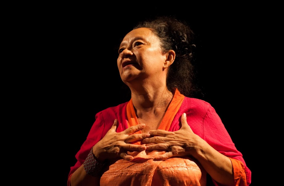 Peça sobre ancestralidade abre o Festival Nacional de Teatro de Joinville