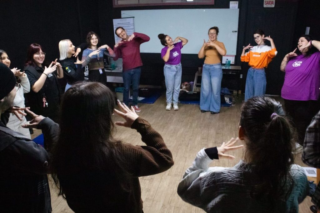 Diálogos sobre acessibilidade cultural: circuito se encerra em Florianópolis