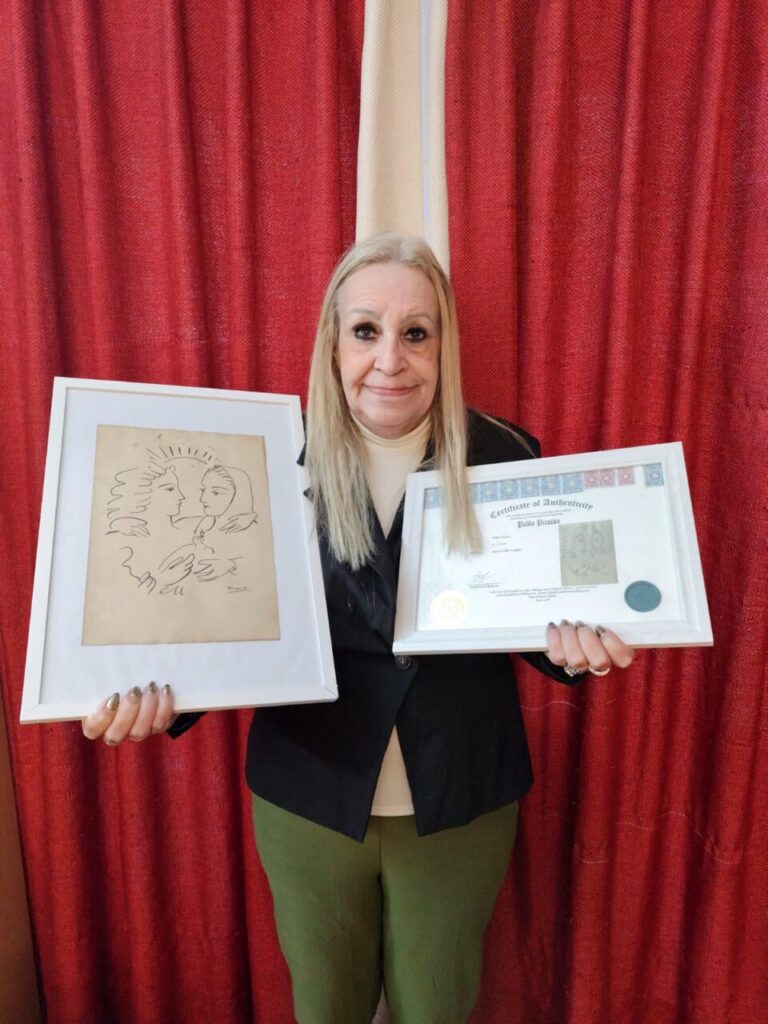 Dra. Fátima Gomes: Da Galeria de Arte à Realeza, um Legado de Reconhecimento