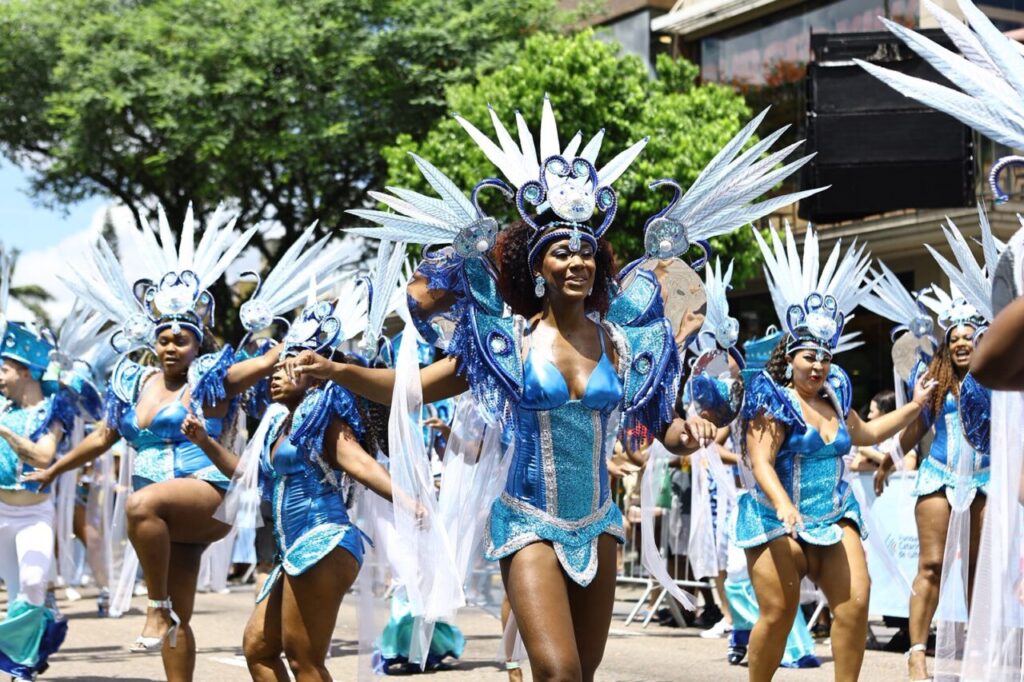 Escola campeã do carnaval 2026 participa do Festival Literário de Santa Catarina