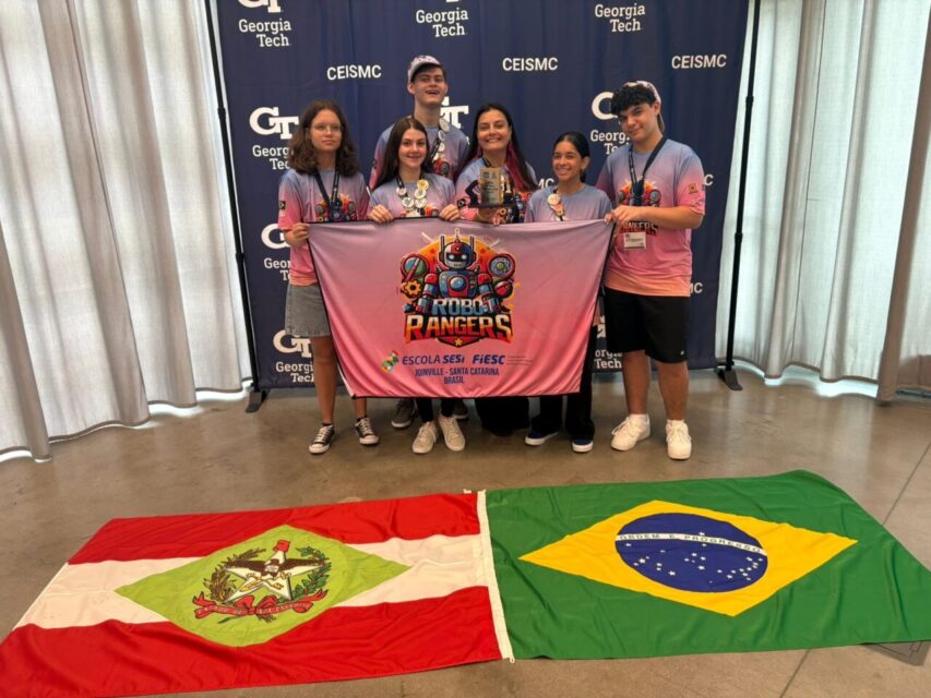 Estudantes da Escola SESI Moinho de Referência conquistam o mundo com projeto inovador de robótica