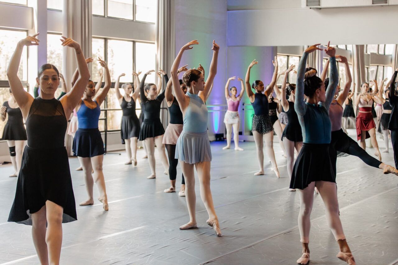 JOINVILLE DANCE CAMP CELEBRA 10 ANOS AÇÕES GRATUITAS PARA A COMUNIDADE