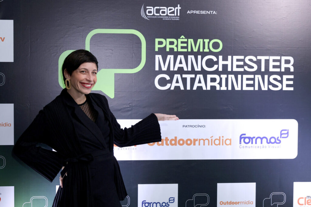 Taísa Rodrigues é eleita assessora de imprensa do ano no prêmio Manchester Catarinense