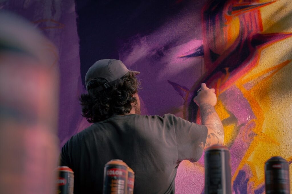 Artistas Visuais joinvilenses participam do Kingston Street Art Festival em Londres