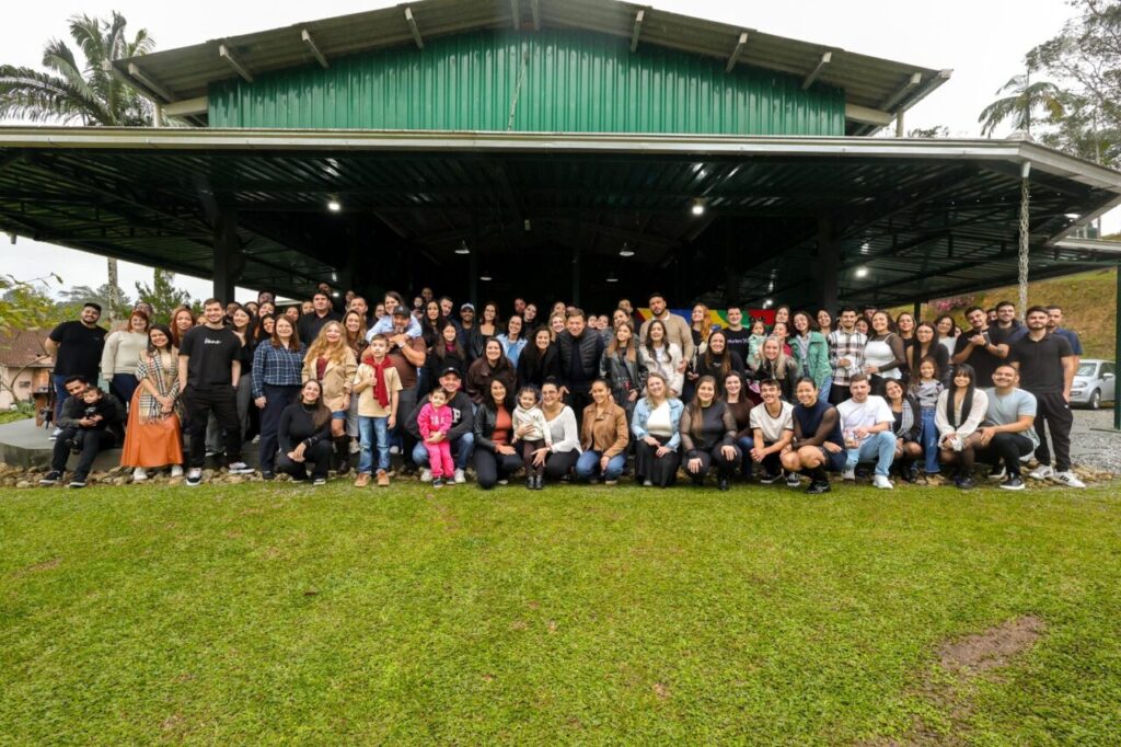 Projeto transforma a rotina de crianças e animais resgatados em Joinville